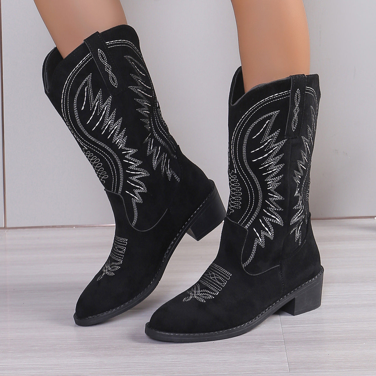 Autumn Embroidery Chunky Heel Below The Knee Pointed Toe Long Boots Women