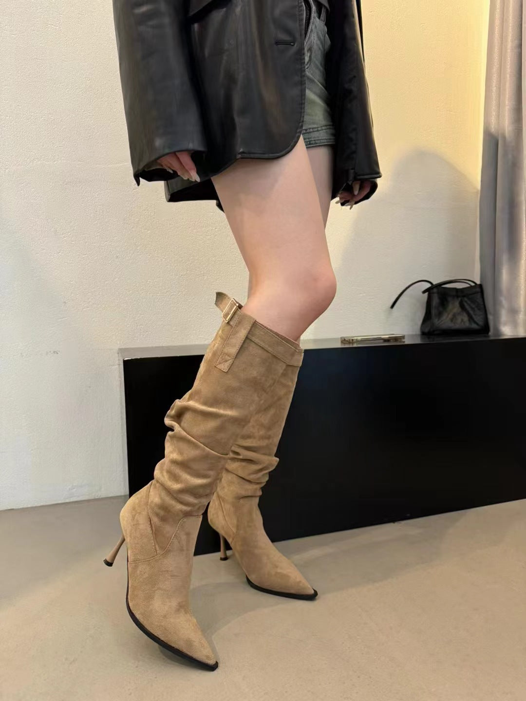 Women's Slimming Pile Style High Leg Boot